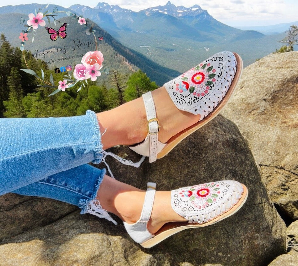 Alondra Mexican Huaraches White