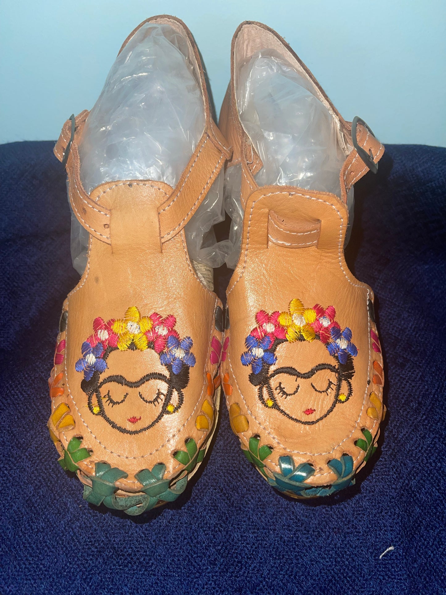 Ojitos Leather Wedges