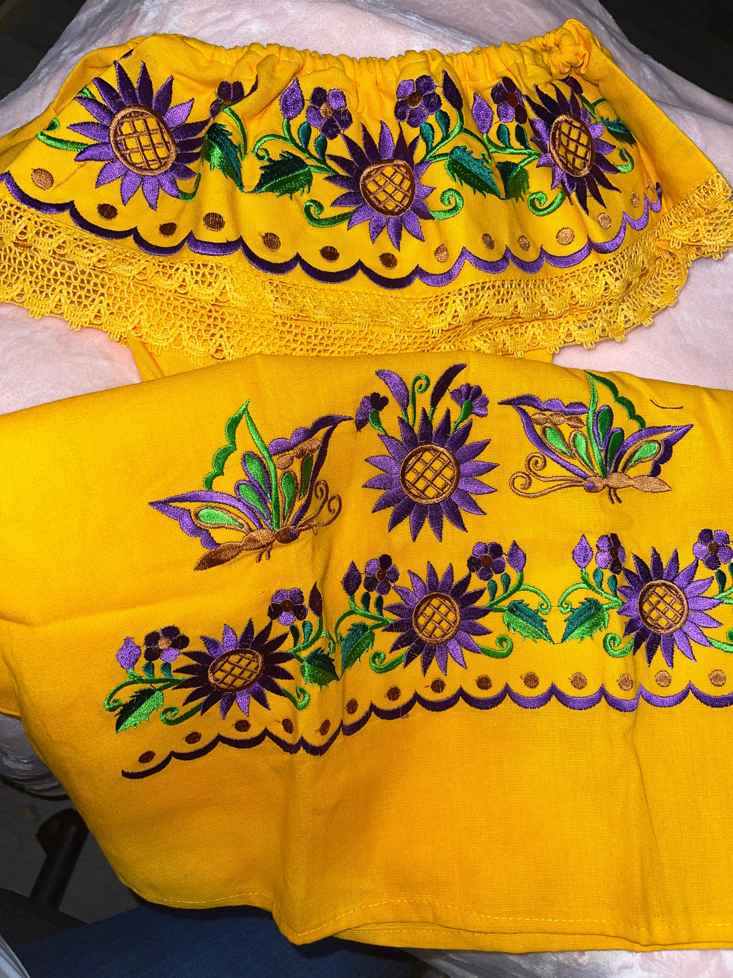 Broide “Coraline” Campesina Sunflowers