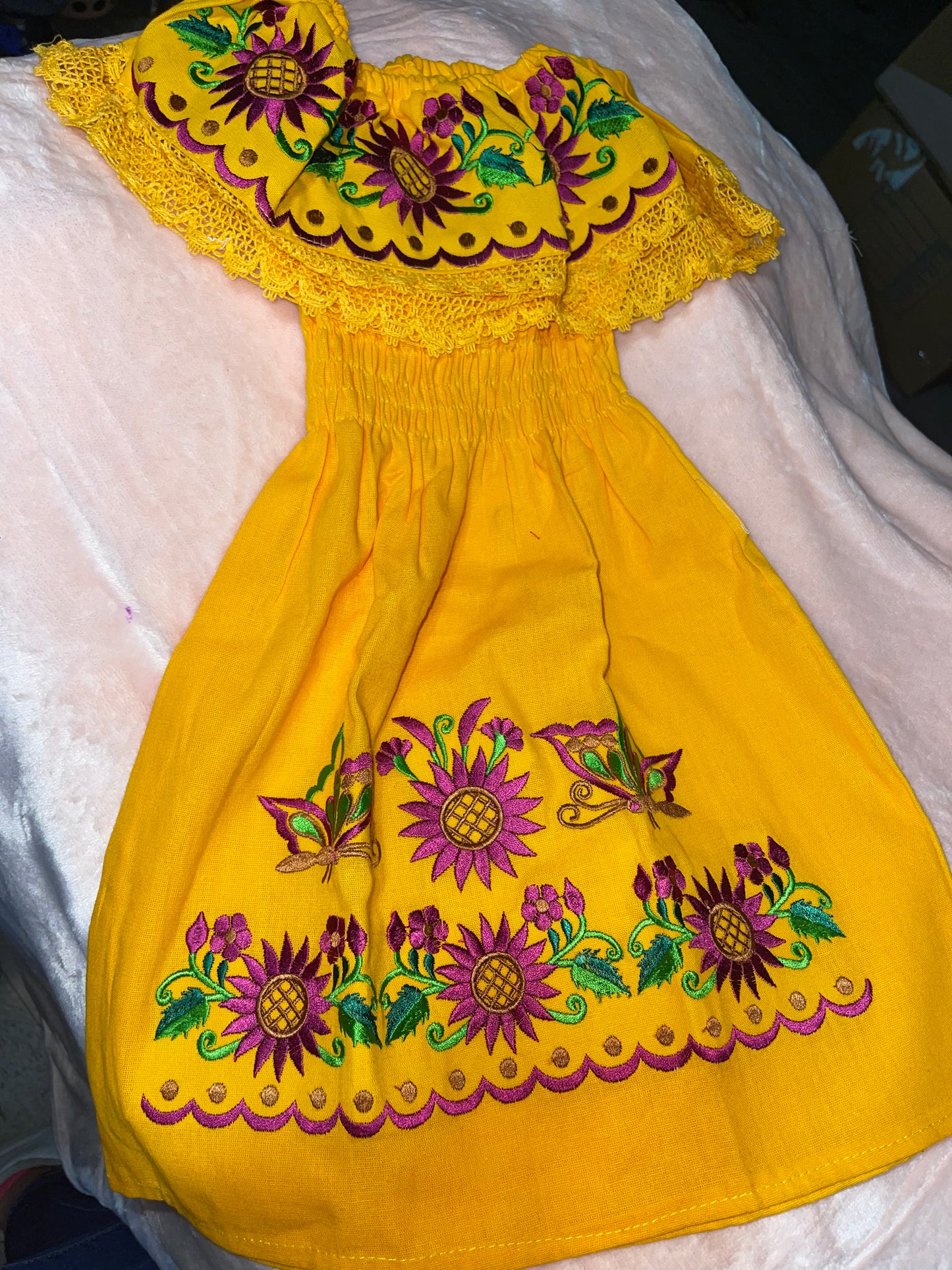 Broide “Coraline” Campesina Sunflowers