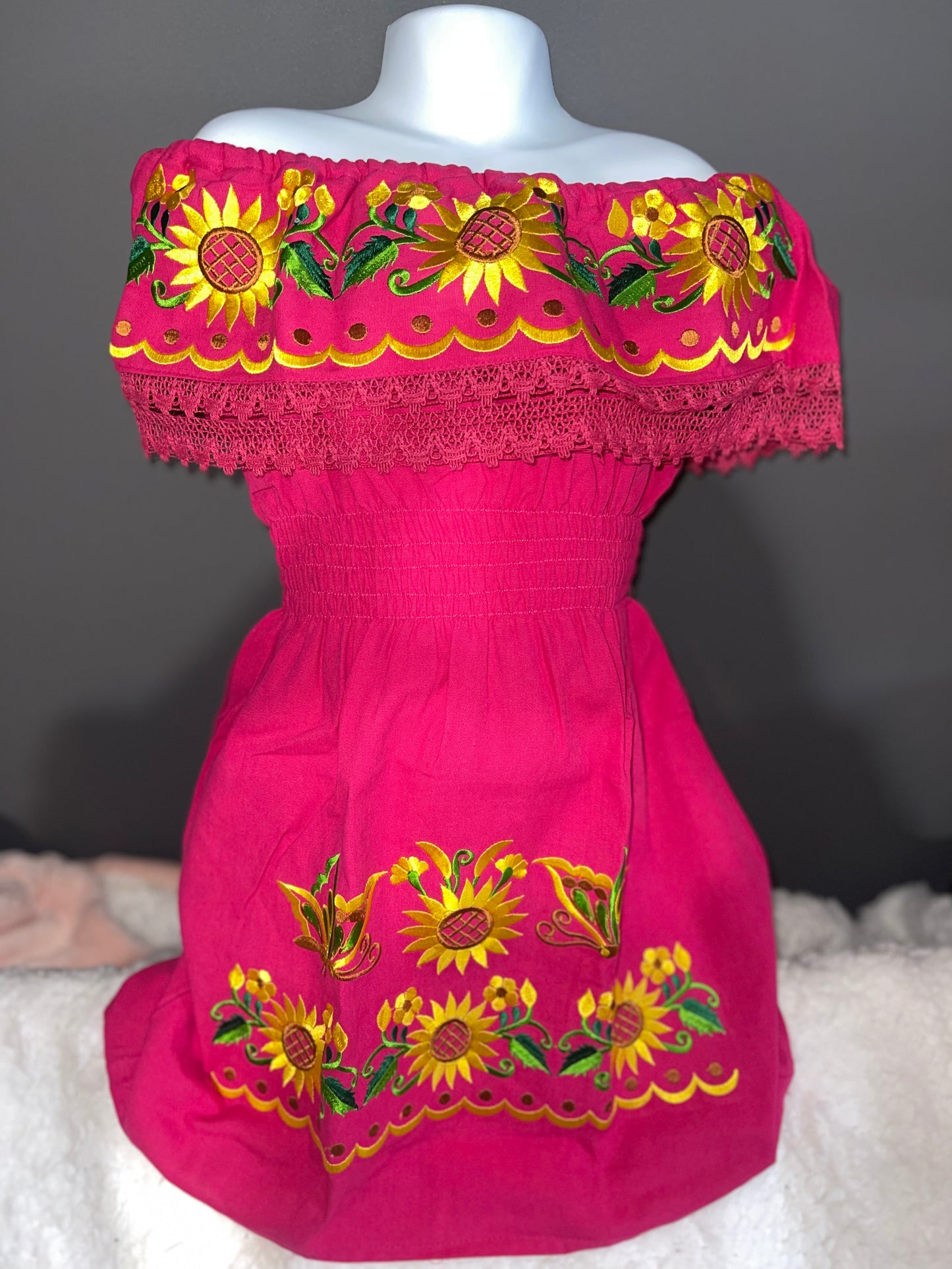 Broide “Coraline” Campesina Sunflowers