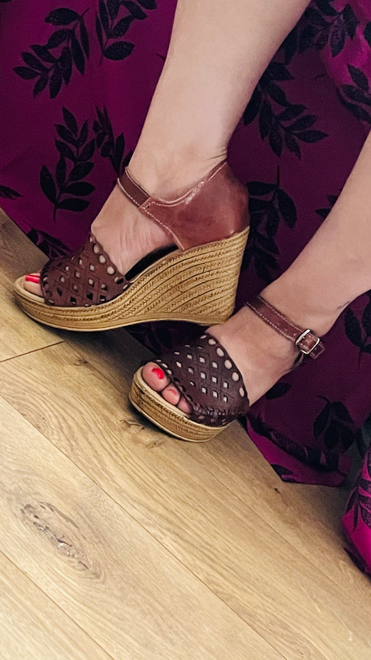 Susana Leather Wedges