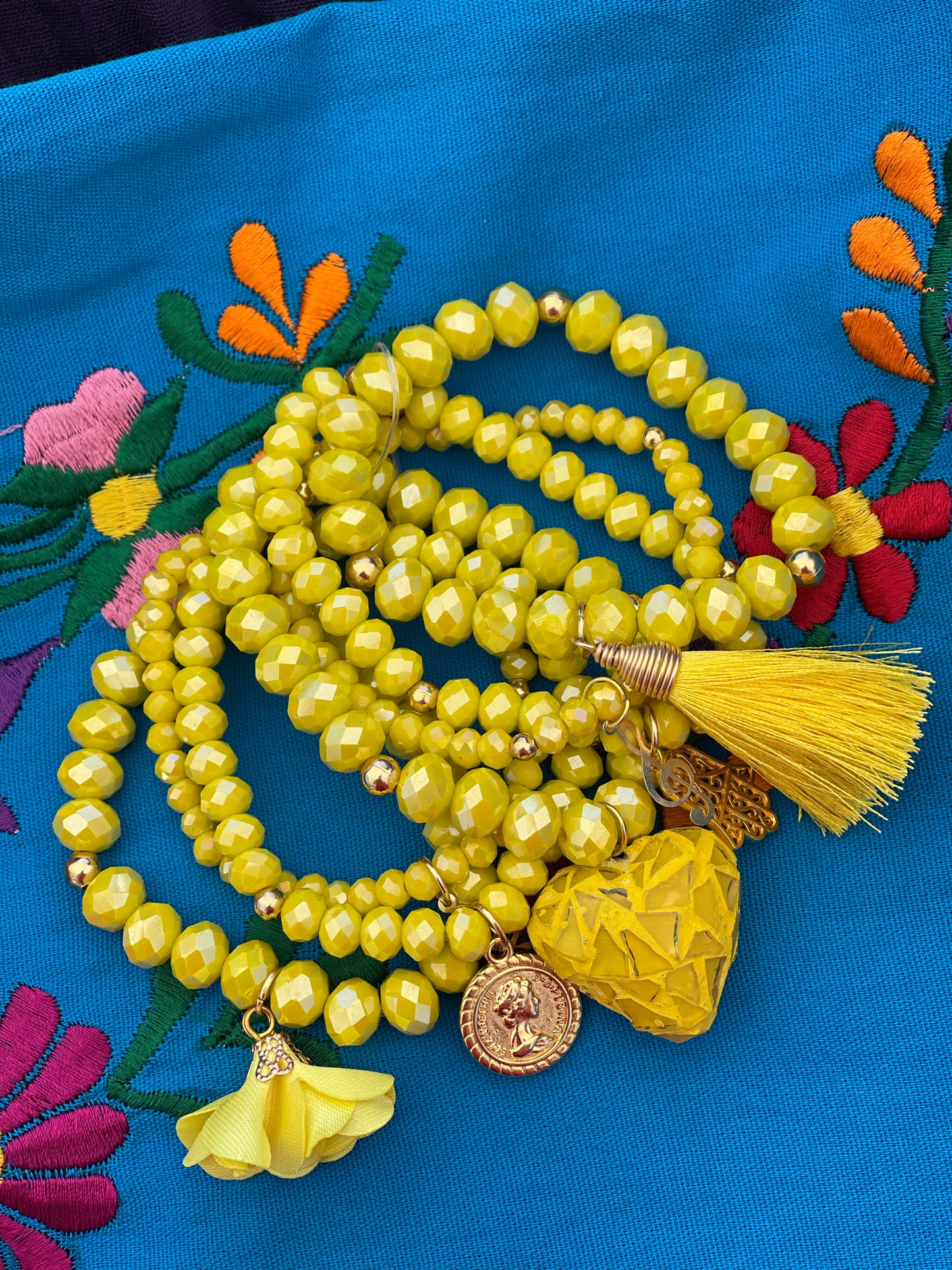 Semanario Bracelets Tassel