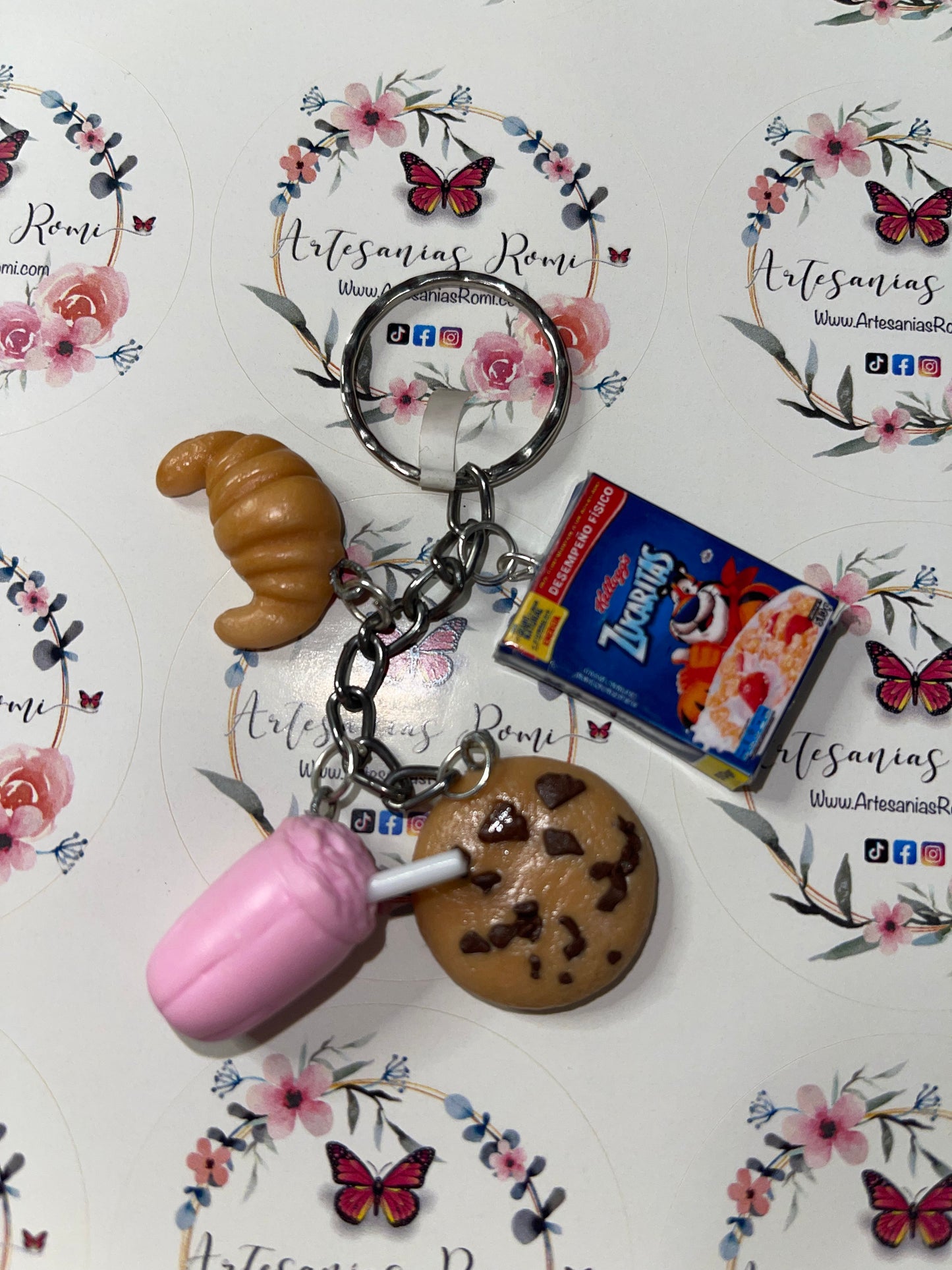 “Chucherias” Keychains